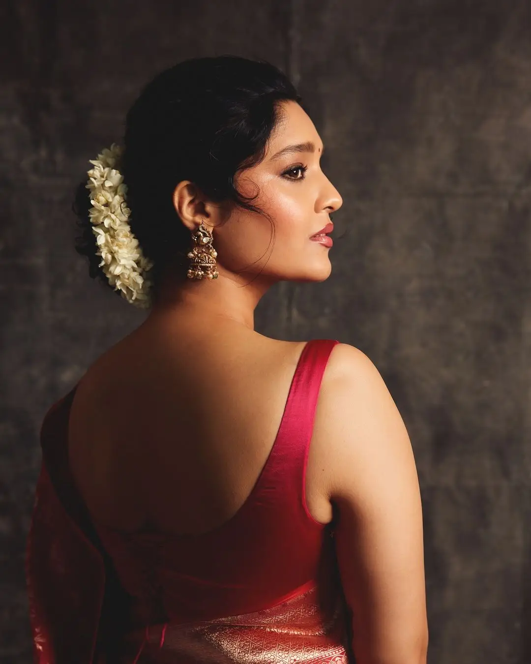 Ritika Singh Wearing Beautiful Earrings Red Saree Sleeveless Blouse